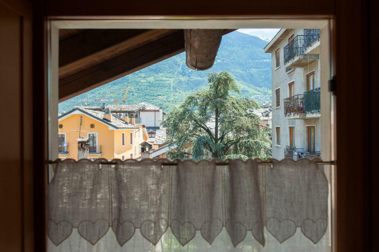 Maison Forum Apartment Aosta Exterior photo